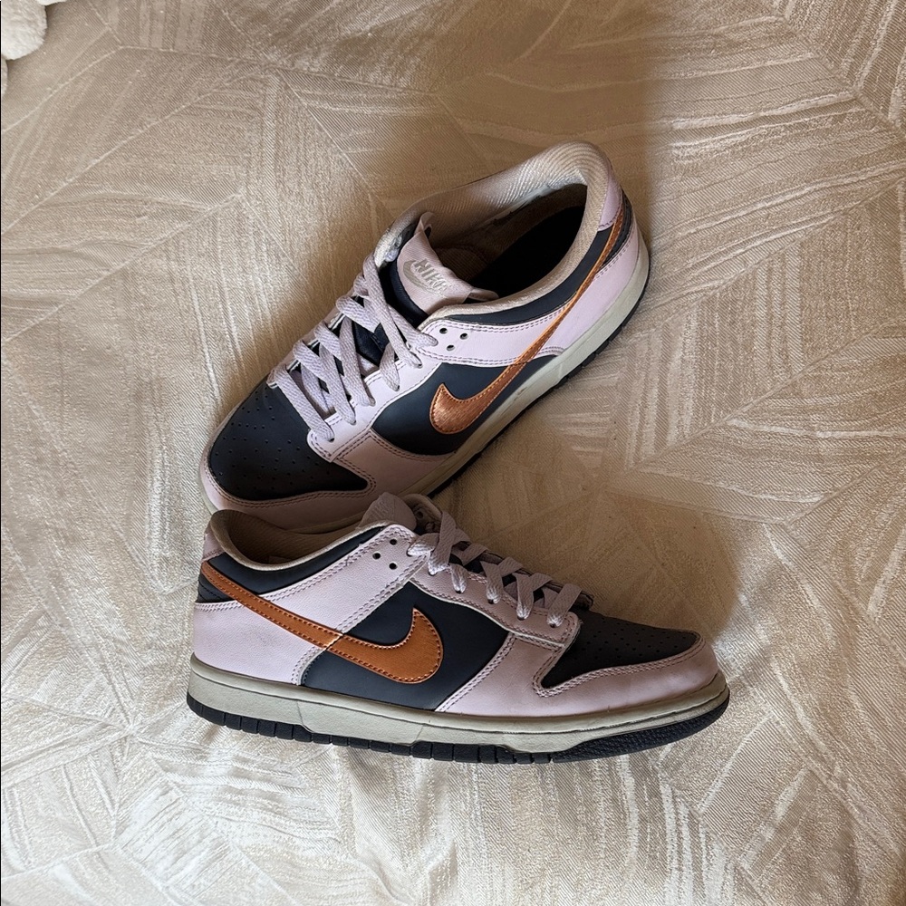 Nike Women/Youth Blue and Copper Dunks Sneakers low-rise Gold Swoosh